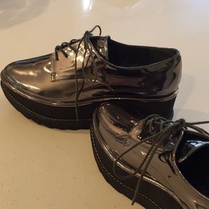 Stuart Weizmann Mirror Platform Kent Loafers